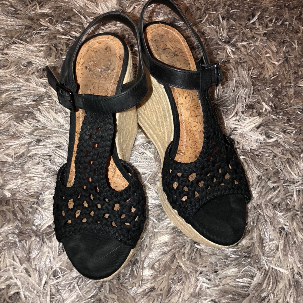 Gianni Bini Black Woven Wedges